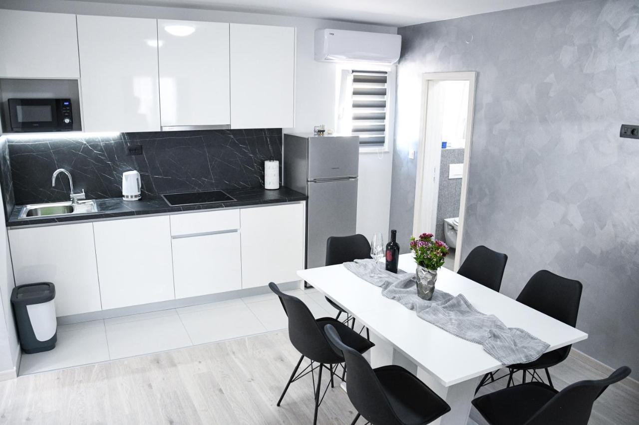 סטוברץ Apartment Light מראה חיצוני תמונה